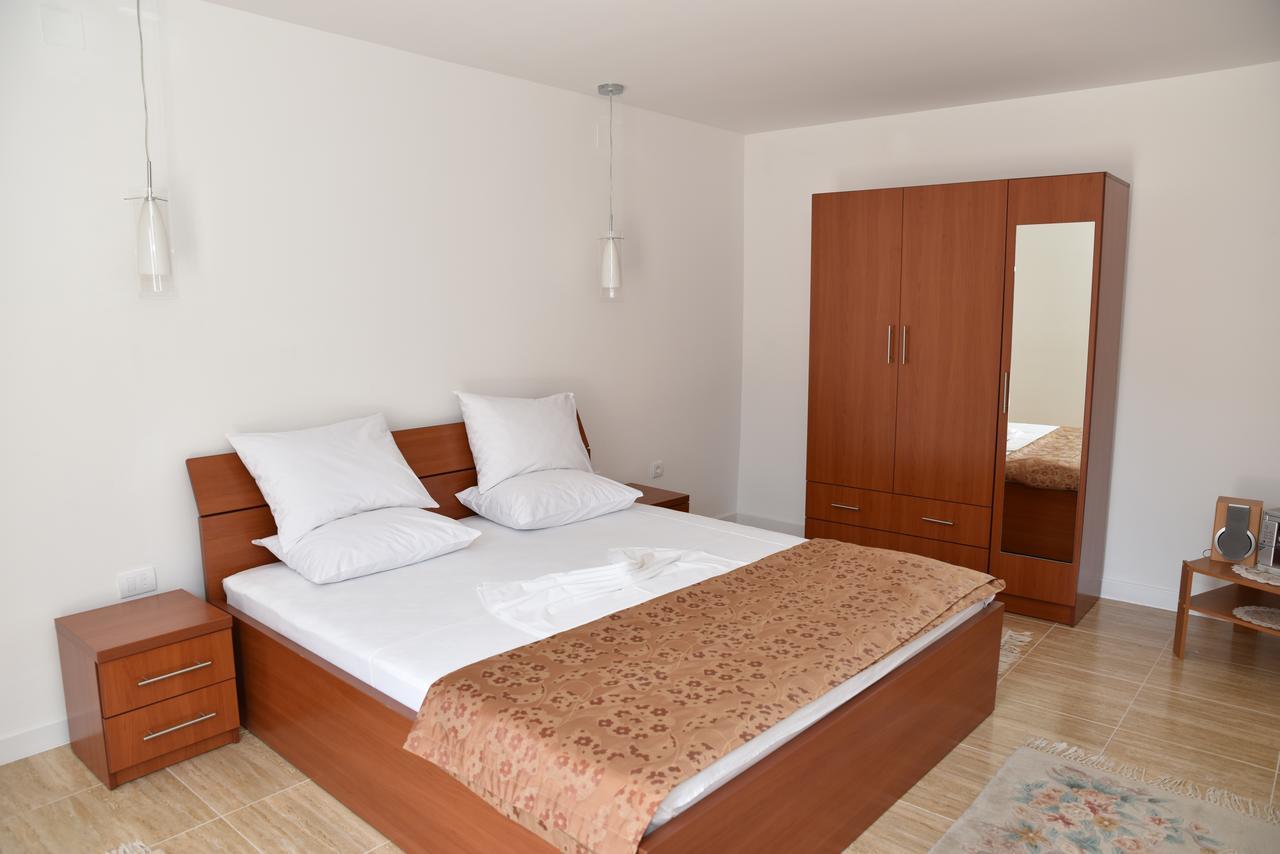 Guest House Evropa Ούλτσιν Εξωτερικό φωτογραφία