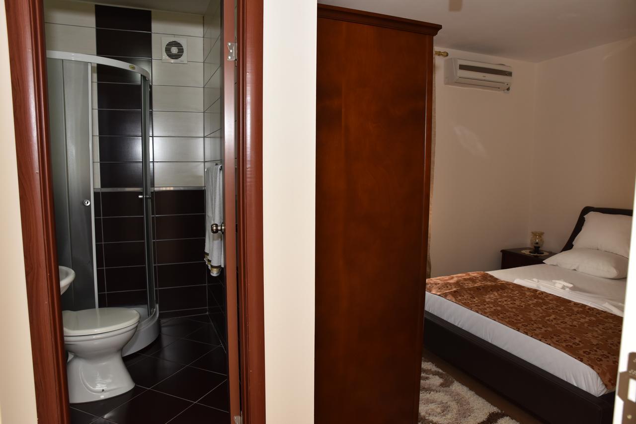 Guest House Evropa Ούλτσιν Εξωτερικό φωτογραφία